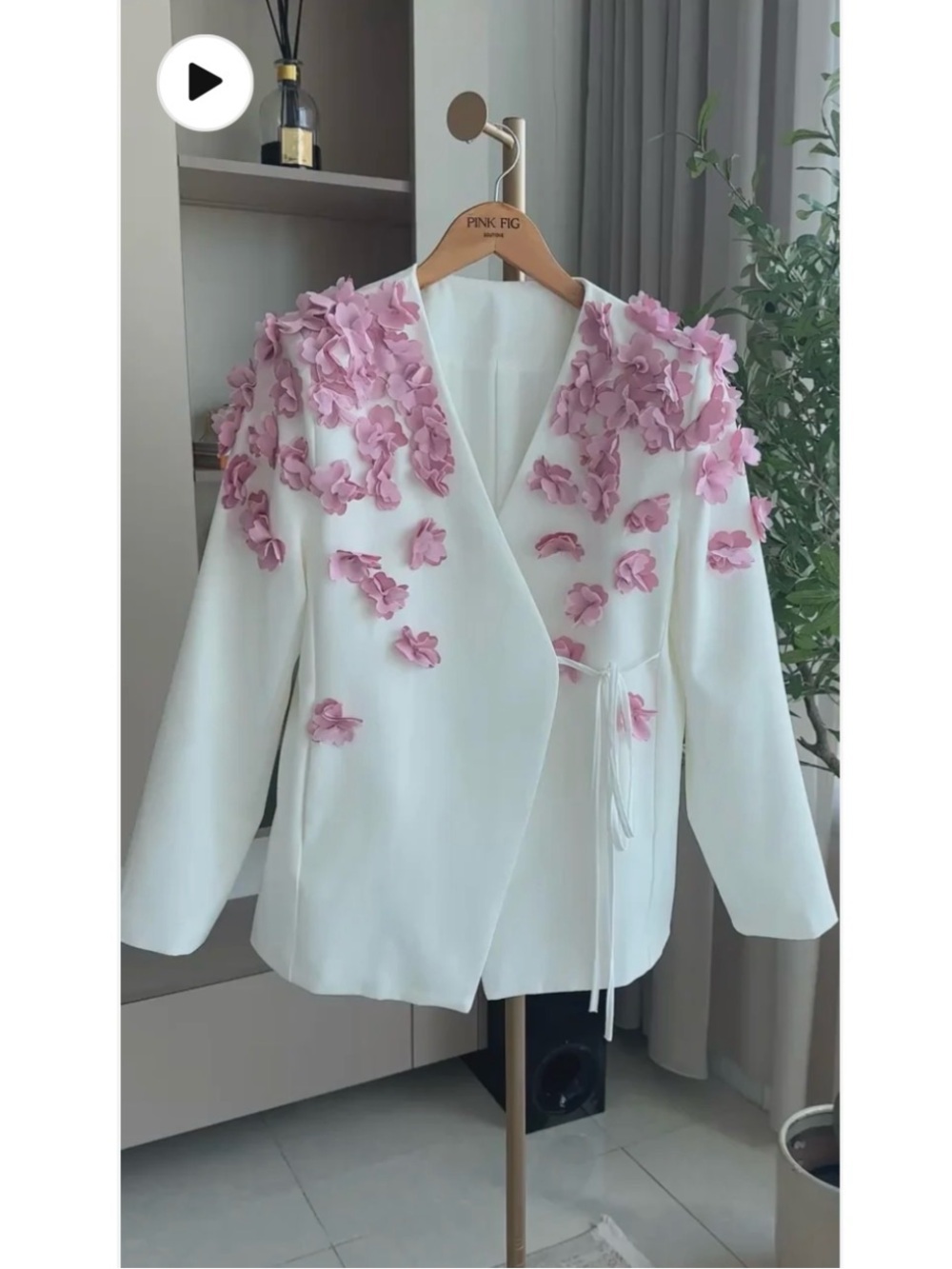 White Women’s Jacket with Pink Floral Appliqué - Elegant Wrap Style - Picture 1 of 6